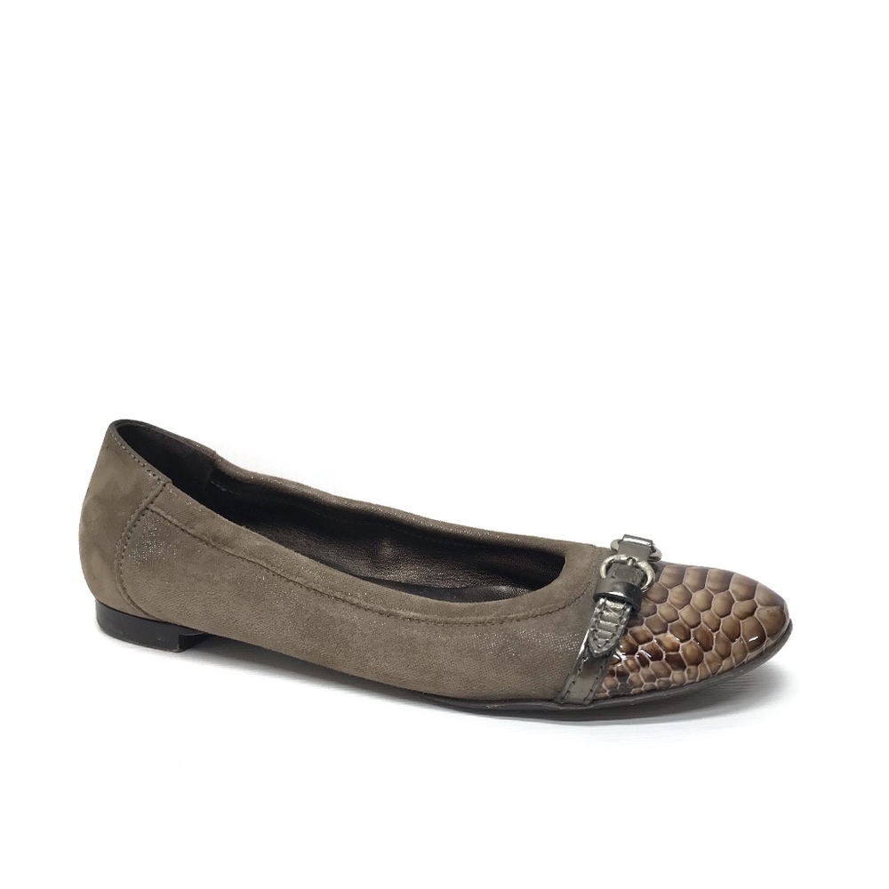 AGL Patent Leather Cap Toe Flats 39 /8